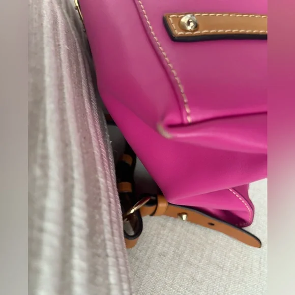 Dooney & Bourke Fuschia hobo bag - Picture 11 of 11